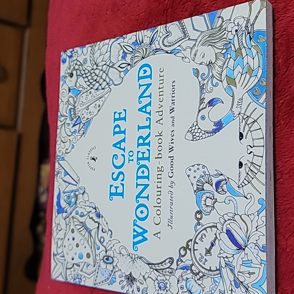 Escape to Wonderlan: A Colouring-book Adventure